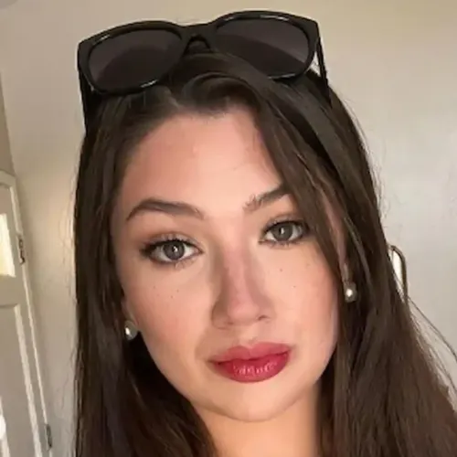 female porn star alyx star