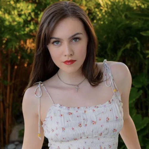female porn star freya parker