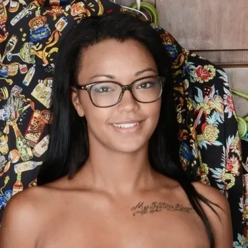 Harley-Dean female porn star harley dean
